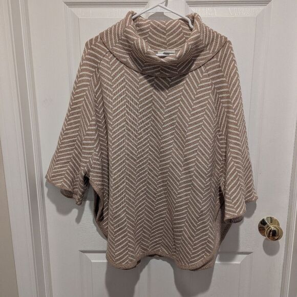 Loft Size XS/S Cream And White Cowl Neck Oversized Poncho Sweater W/ Sleeves - Picture 2 of 9